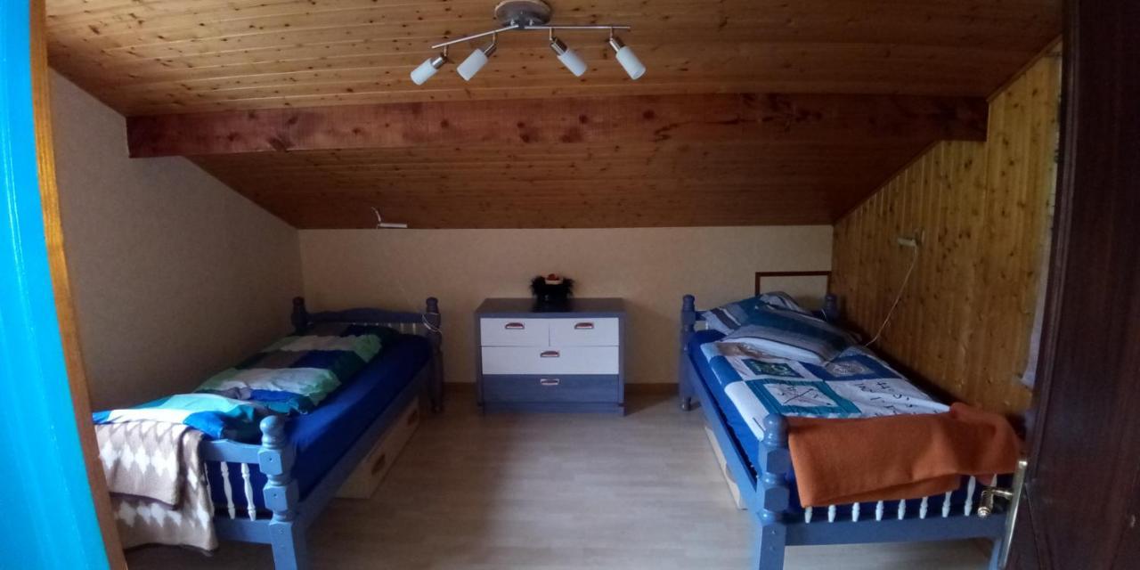 Zimmer mit Frühstück Challes-les-Eaux Exterior foto